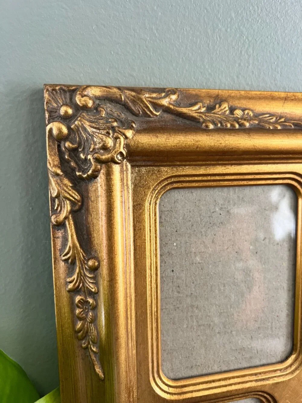 Melannco Ornate Gold Collage Picture Frame 7 Opening Wall Display